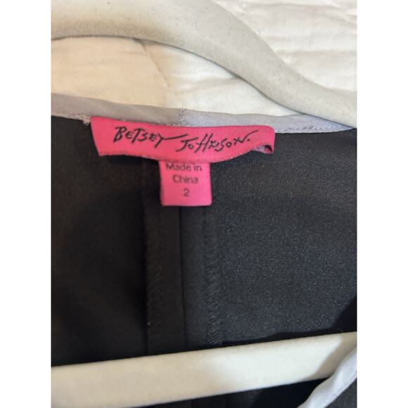 Betsey Johnson Women's Tennis Dress Black Zip Front Size 2 White Trim A-Line - Picture 2 of 6